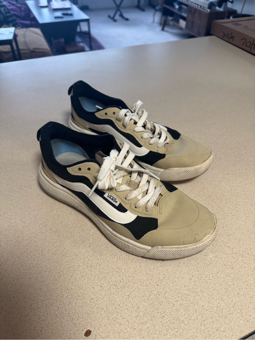 Vans Ultrarange shoes